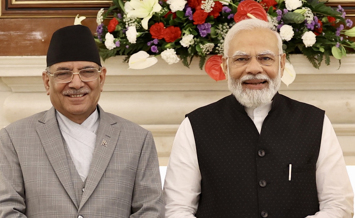 भारत भ्रमणमा रहेका प्रधानमन्त्री पुष्पकमल दाहाल ‘प्रचण्ड’ र भारतीय प्रधानमन्त्री नरेन्द्र मोदीबीच बिहीबार हैदरावाद हाउसमा भेटवार्तापछि। तस्बिरः प्रदीपराज वन्त/रासस